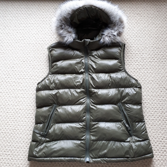 GAP Primaloft Super Warm Down Vest - Picture 4 of 10
